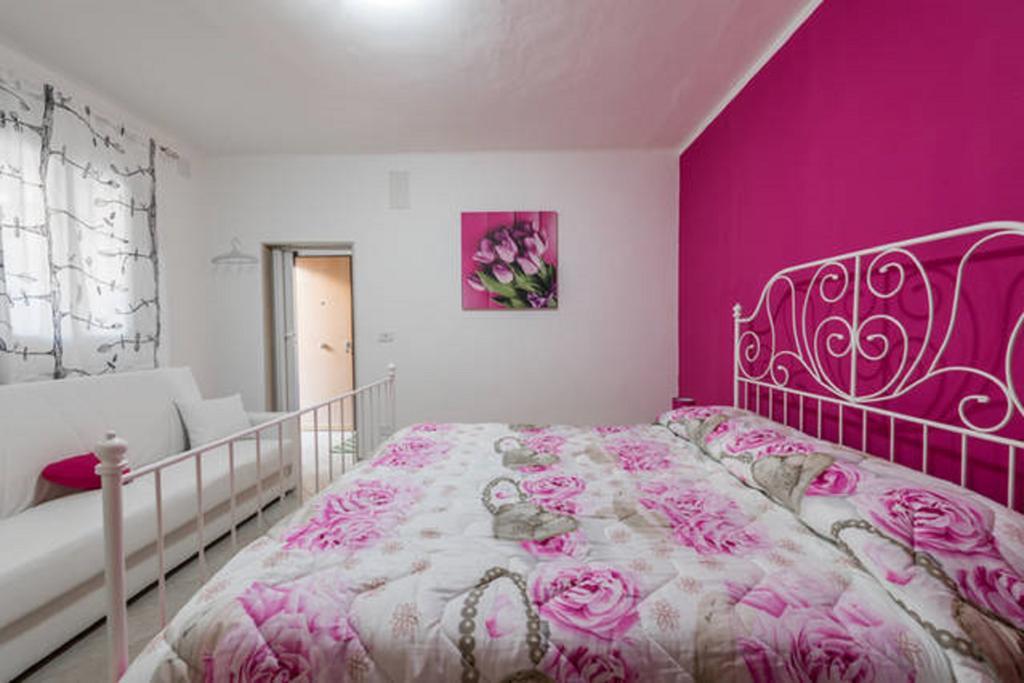 Al Cortile Apartment Bari Exterior photo